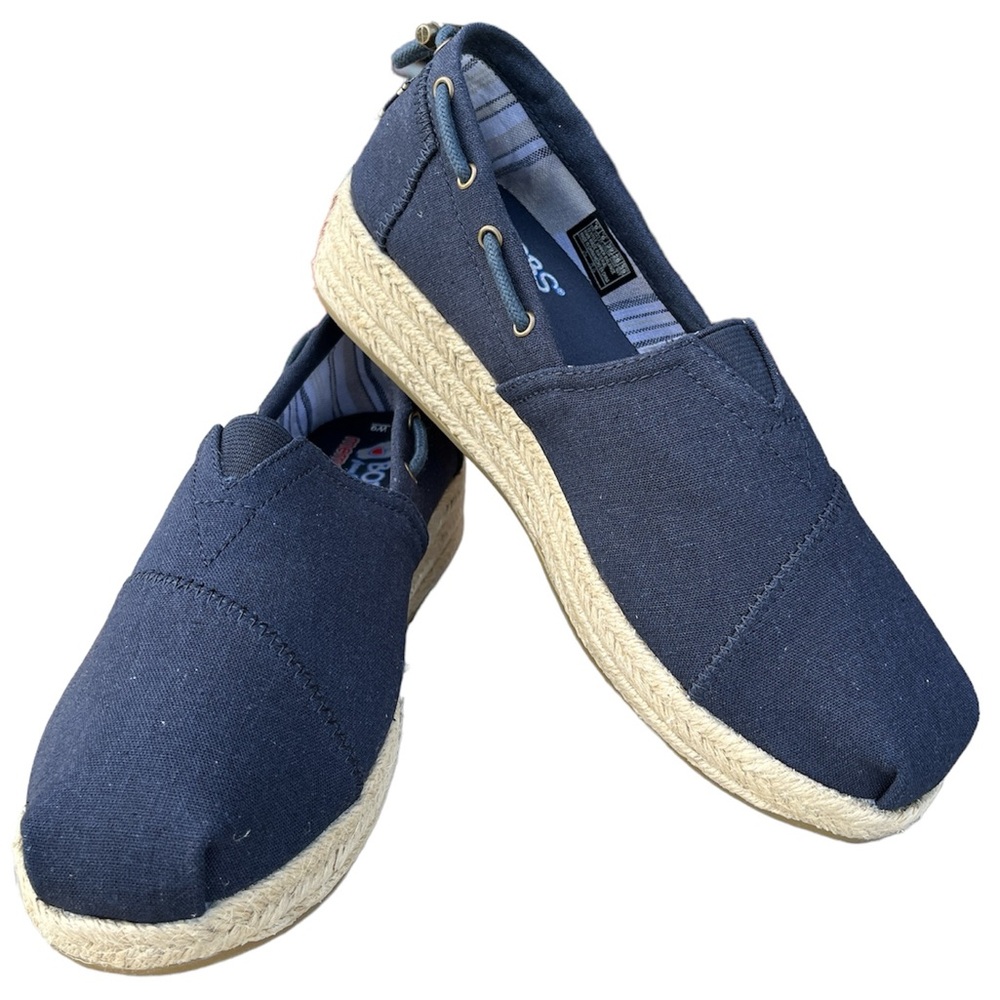 NWOT BOBS by Skechers Memory Foam Yacht Wedge Heel